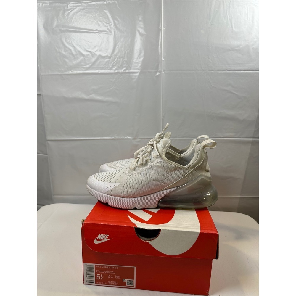 Nike Air Max 270 GS White‎ Metallic Silver Kids Running Shoes Size 5.5Y - Picture 2 of 6
